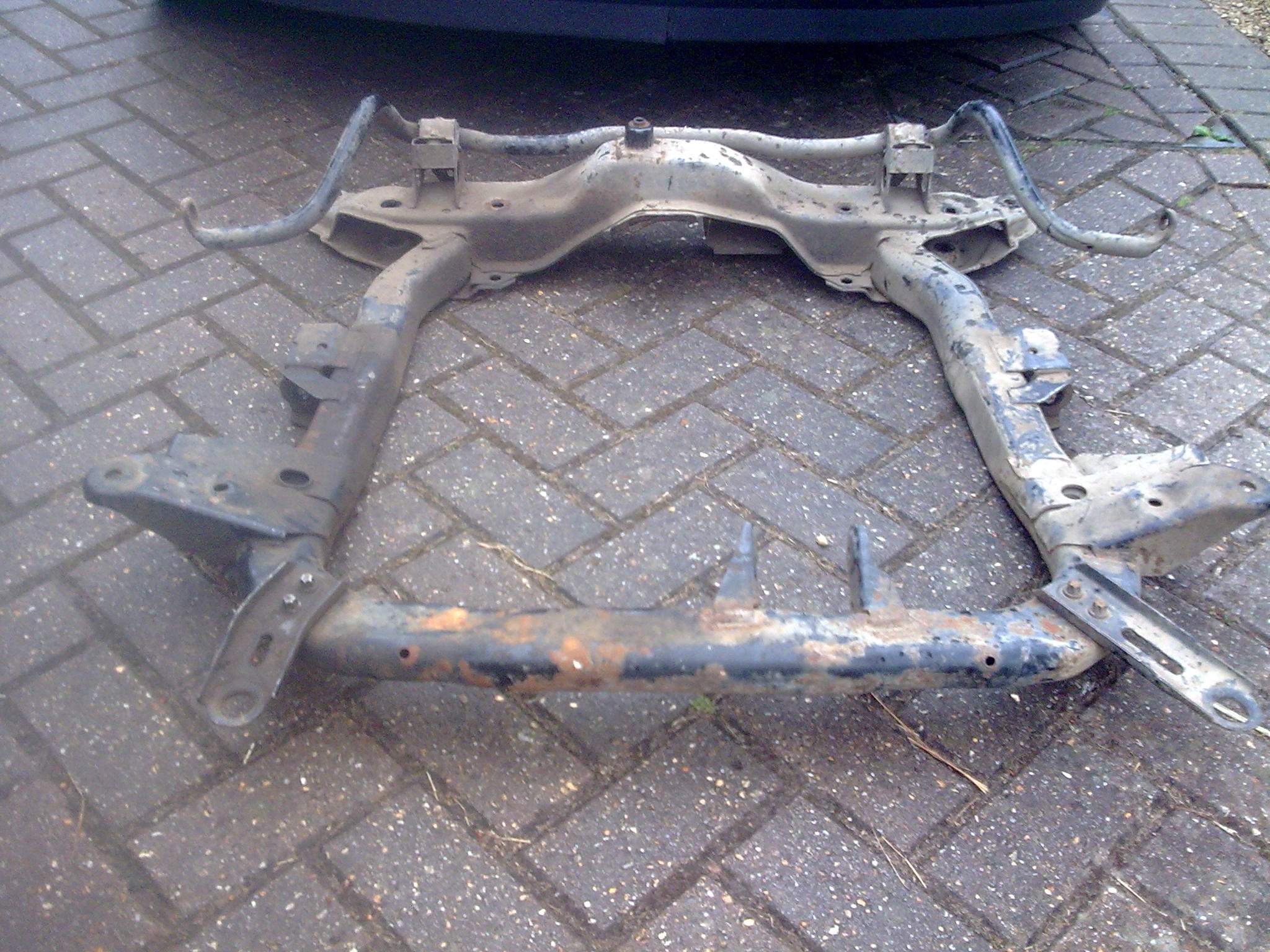 sub frame.jpg